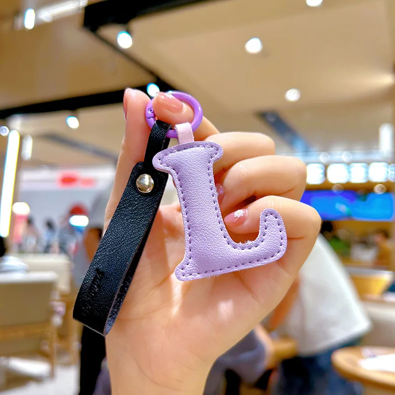 A to Z portachiavi con lettera - Monogram Keychain Leather recensione e prezzo